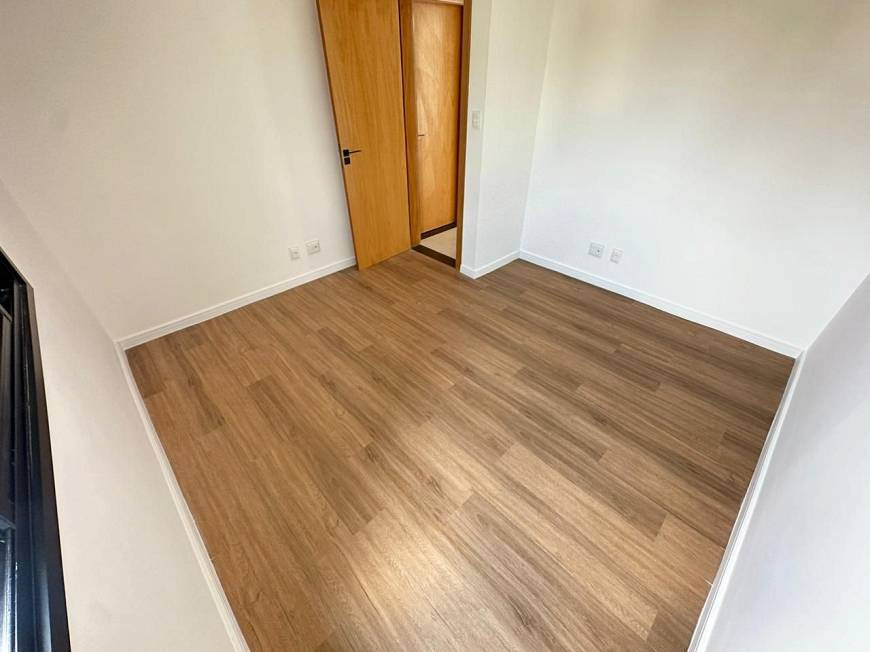 Apartamento à venda com 3 quartos, 77m² - Foto 11