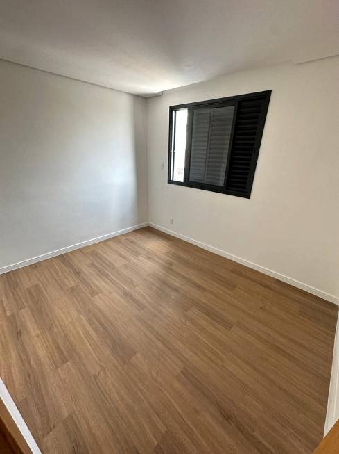 Apartamento à venda com 3 quartos, 77m² - Foto 10