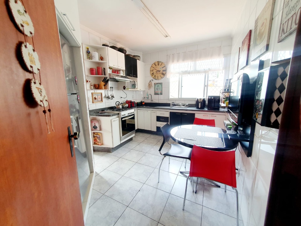 Apartamento à venda com 3 quartos, 105m² - Foto 11