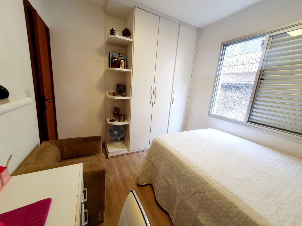 Apartamento à venda com 3 quartos, 105m² - Foto 25