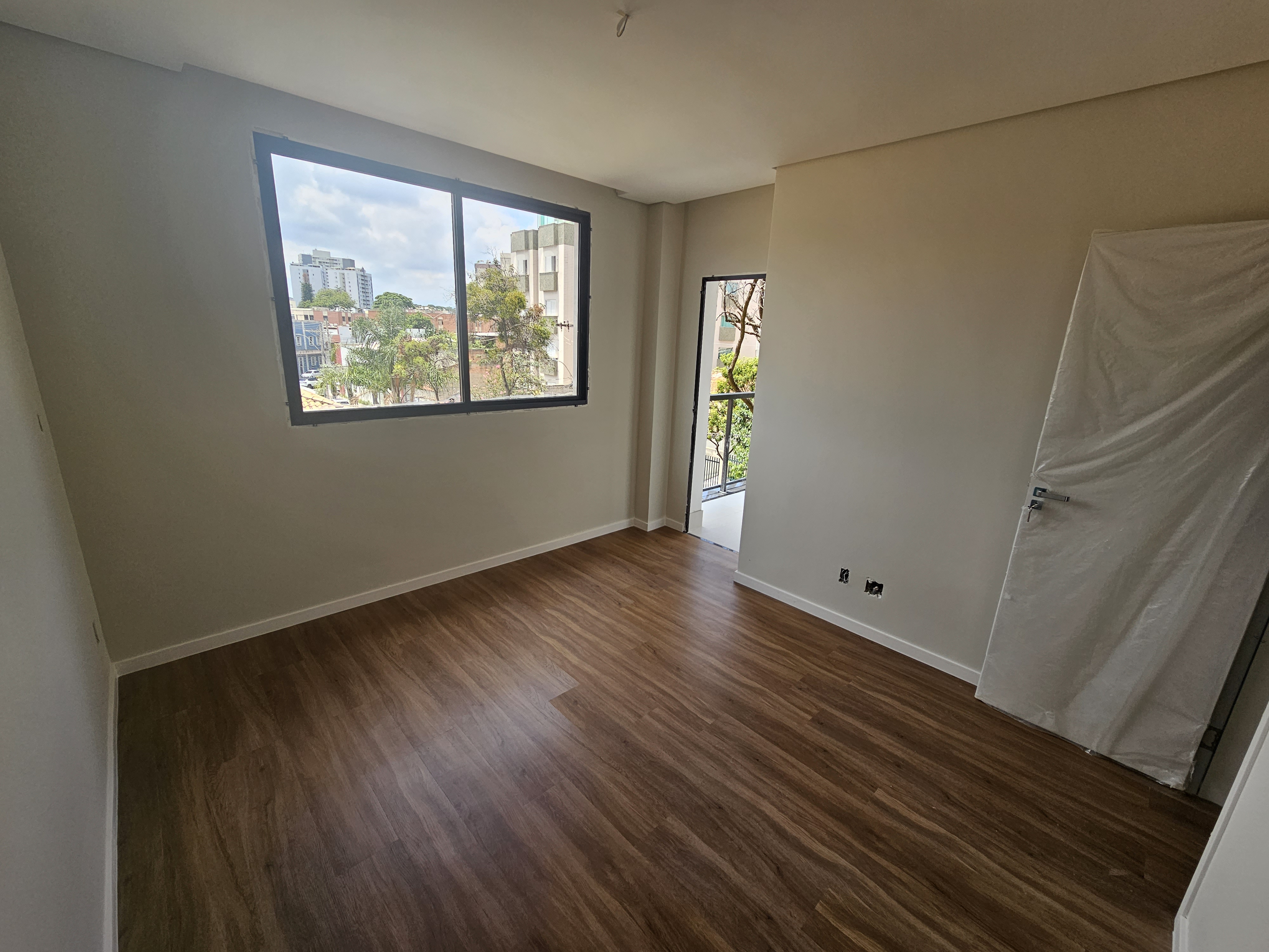 Apartamento à venda com 4 quartos, 127m² - Foto 14