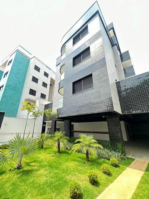 Cobertura à venda com 4 quartos, 112m² - Foto 2