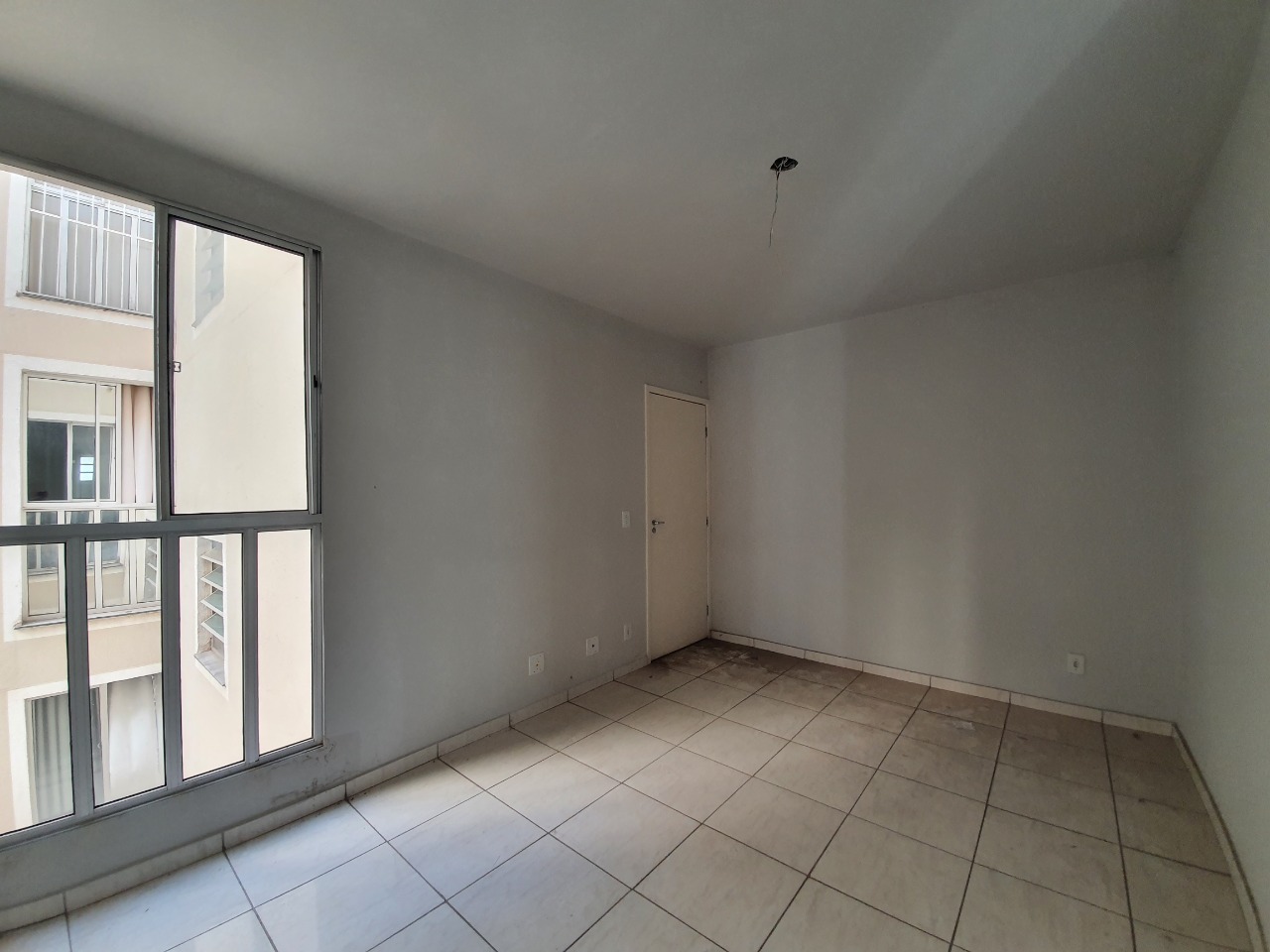 Apartamento à venda com 2 quartos, 44m² - Foto 12