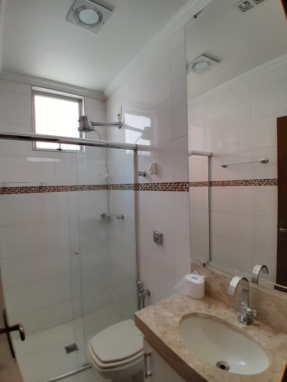 Apartamento à venda com 3 quartos, 90m² - Foto 16