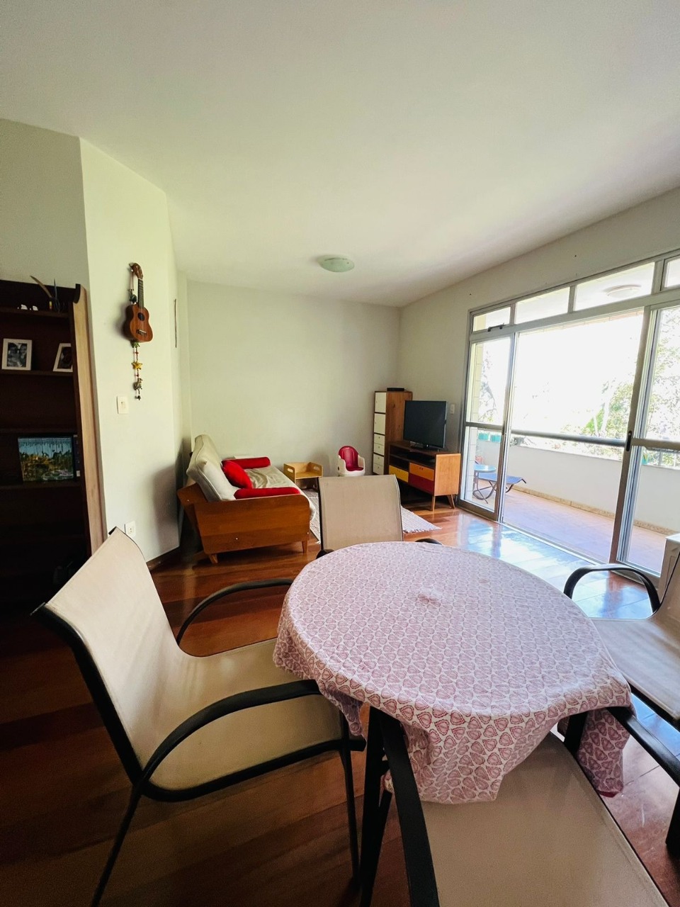 Apartamento à venda com 3 quartos, 111m² - Foto 7