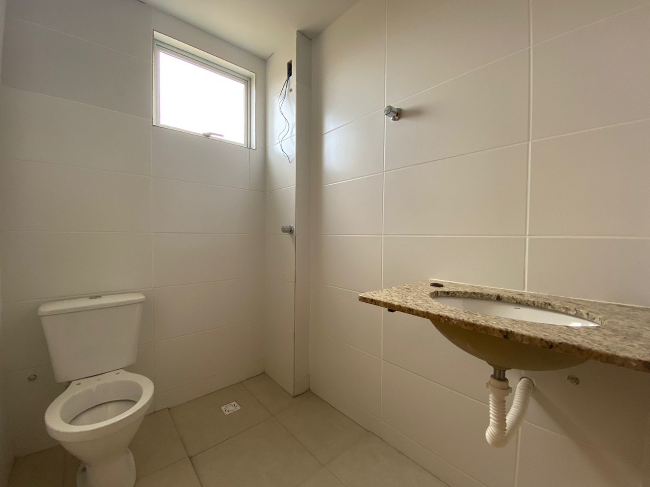 Apartamento à venda com 2 quartos, 70m² - Foto 12