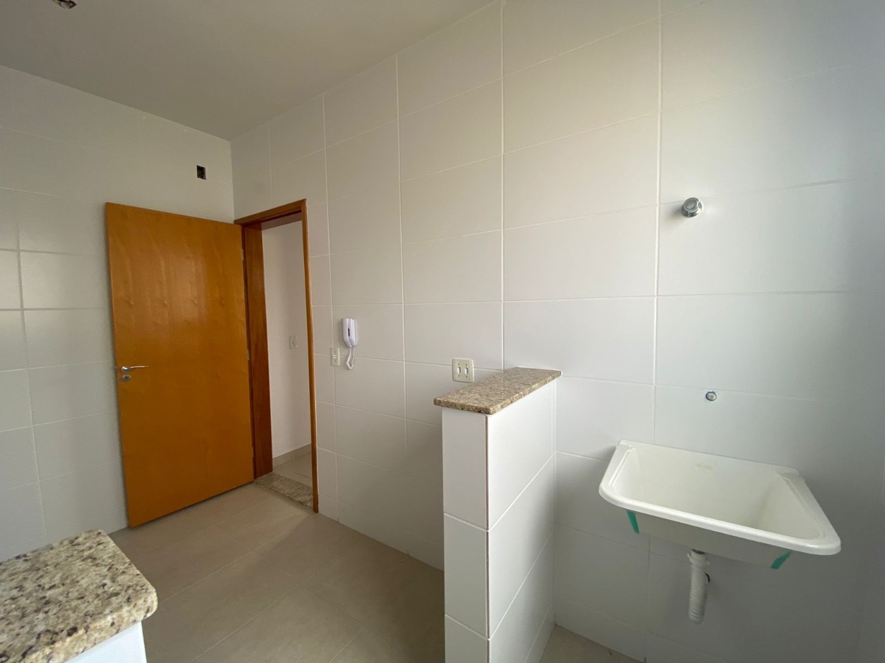 Apartamento à venda com 2 quartos, 52m² - Foto 7