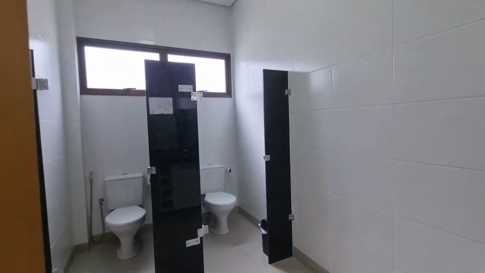 Casa à venda com 3 quartos, 400m² - Foto 14