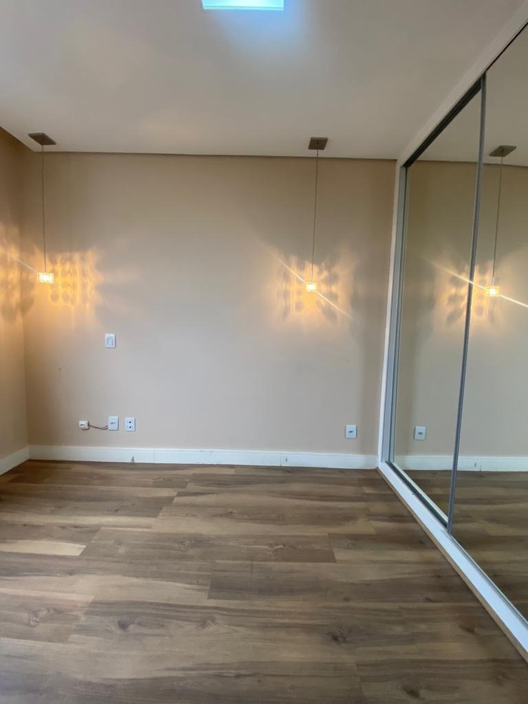 Apartamento à venda com 3 quartos, 75m² - Foto 23