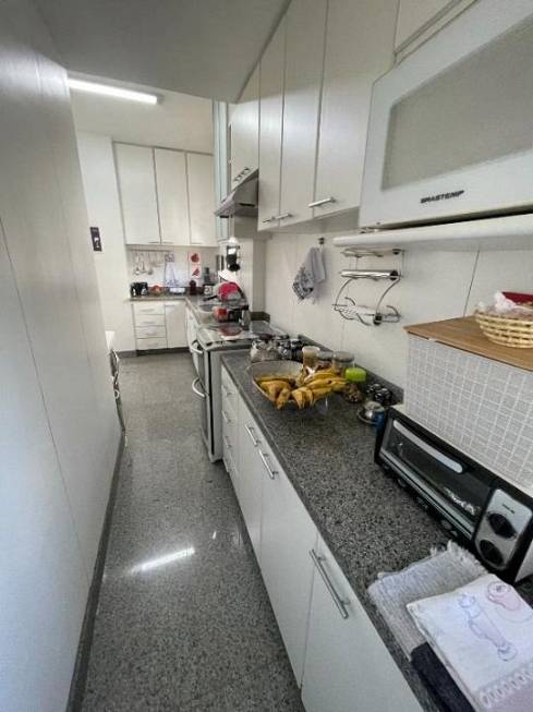 Apartamento à venda com 4 quartos, 125m² - Foto 8