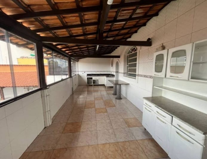 Casa à venda com 4 quartos, 680m² - Foto 10