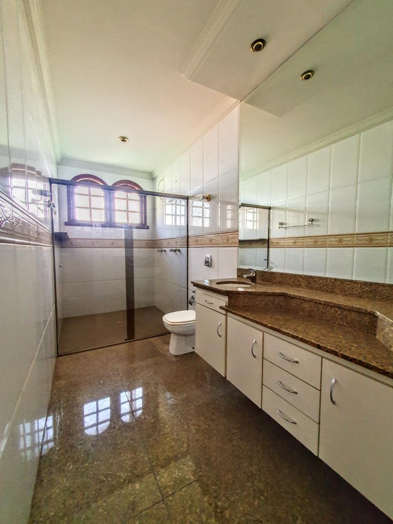 Casa de Condomínio à venda com 4 quartos, 250m² - Foto 14