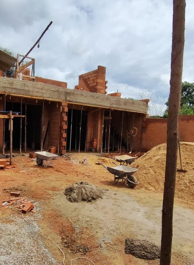 Casa de Condomínio à venda com 3 quartos, 170m² - Foto 1