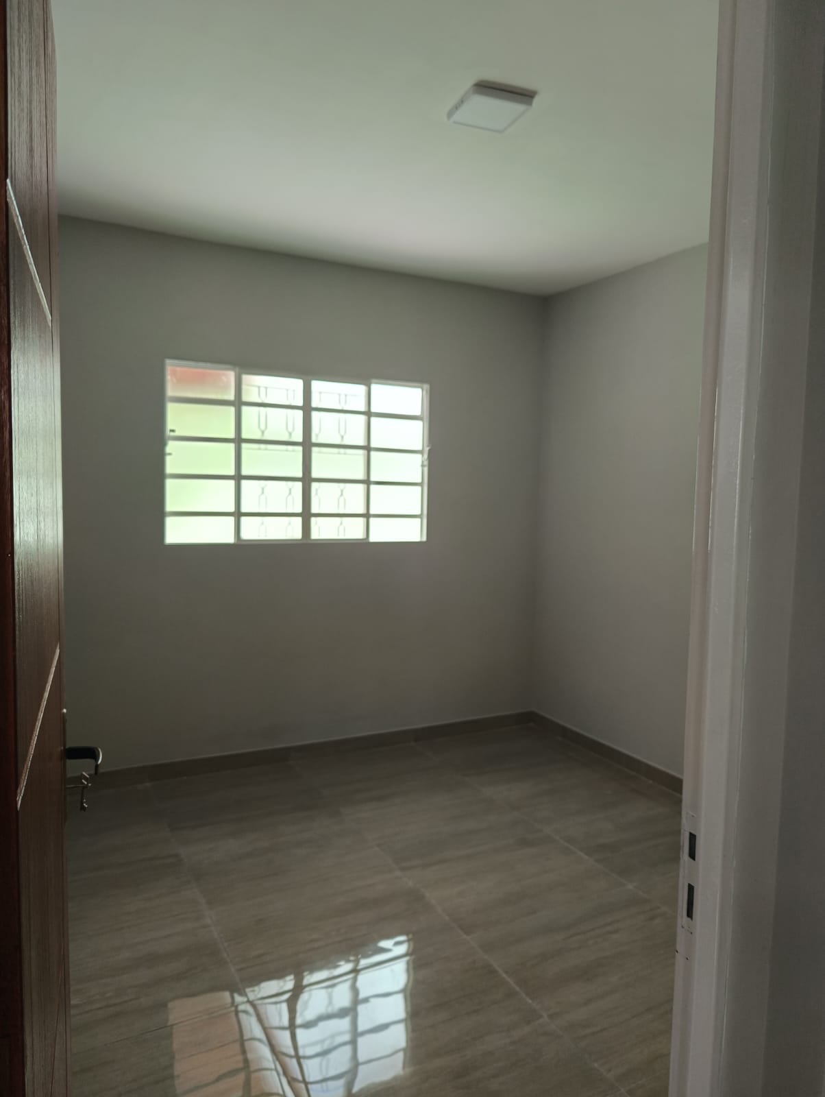 Casa à venda com 2 quartos, 13m² - Foto 8