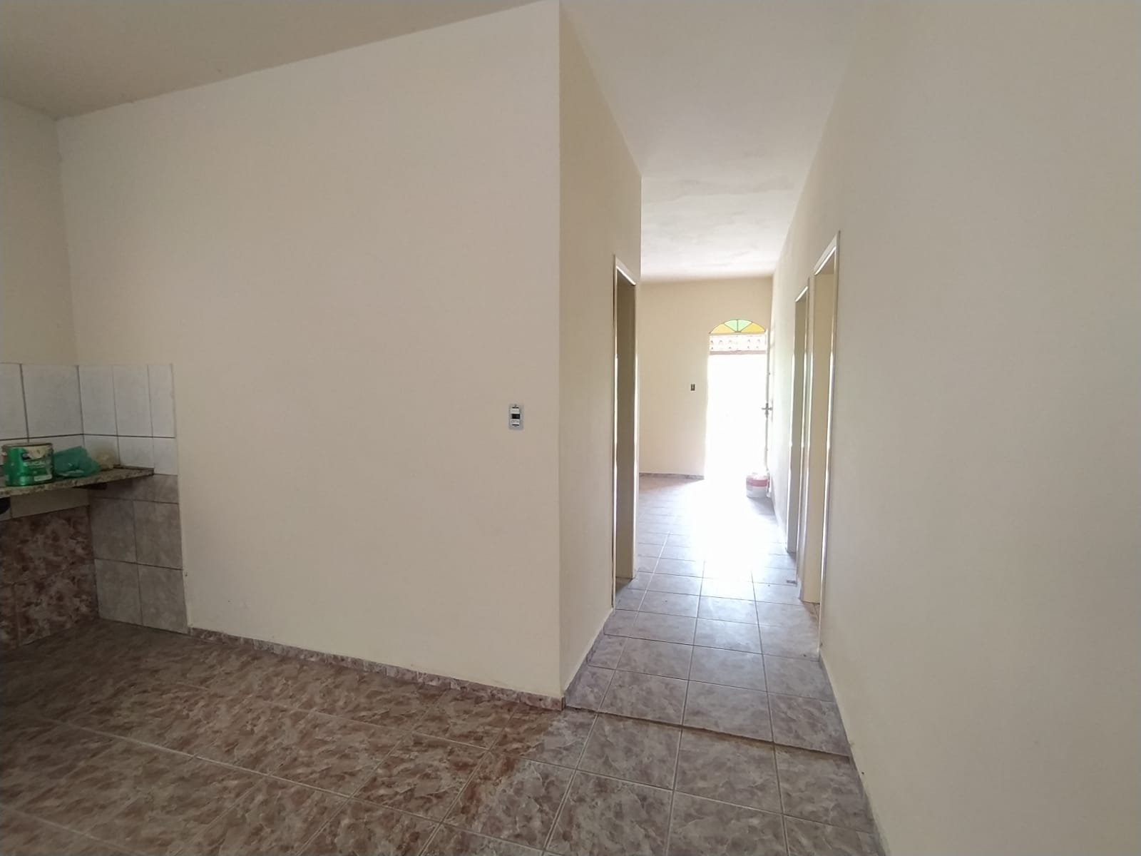 Casa à venda com 3 quartos, 100m² - Foto 6