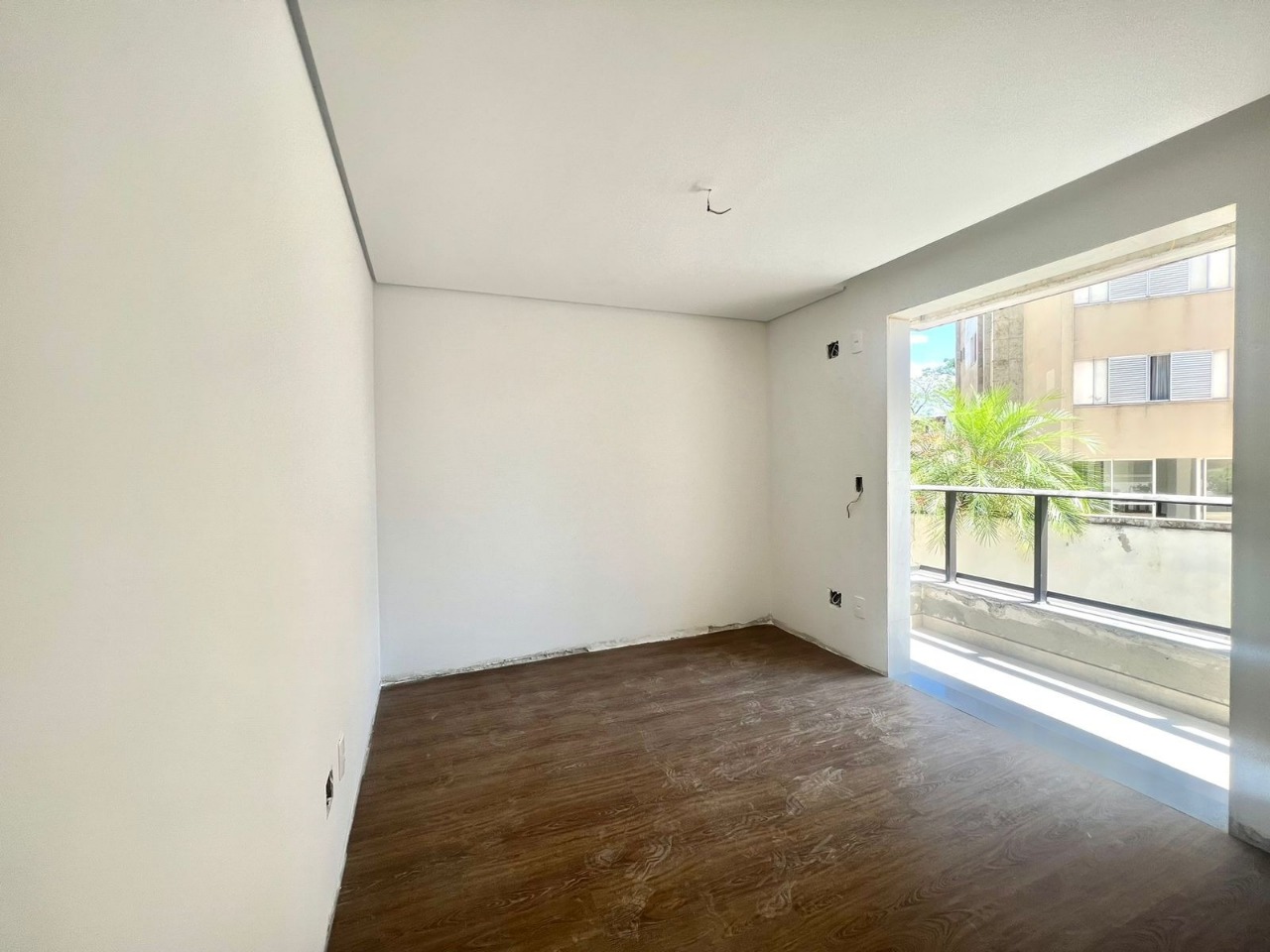 Apartamento à venda com 3 quartos, 100m² - Foto 5