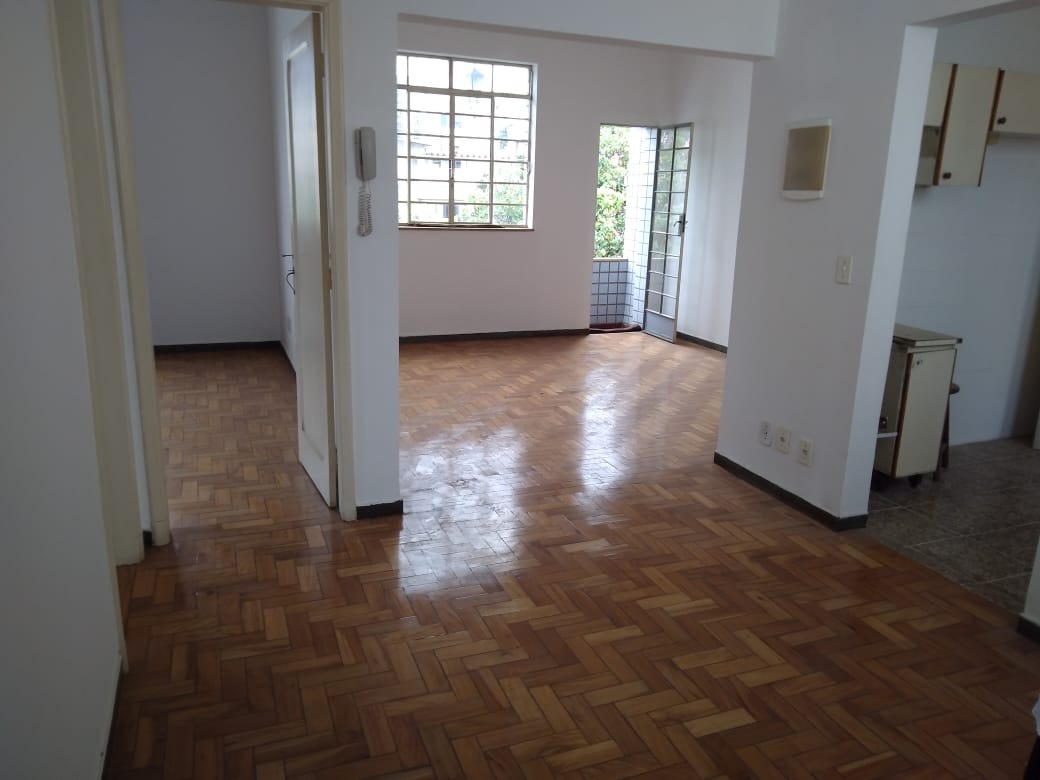 Apartamento à venda com 3 quartos, 120m² - Foto 2