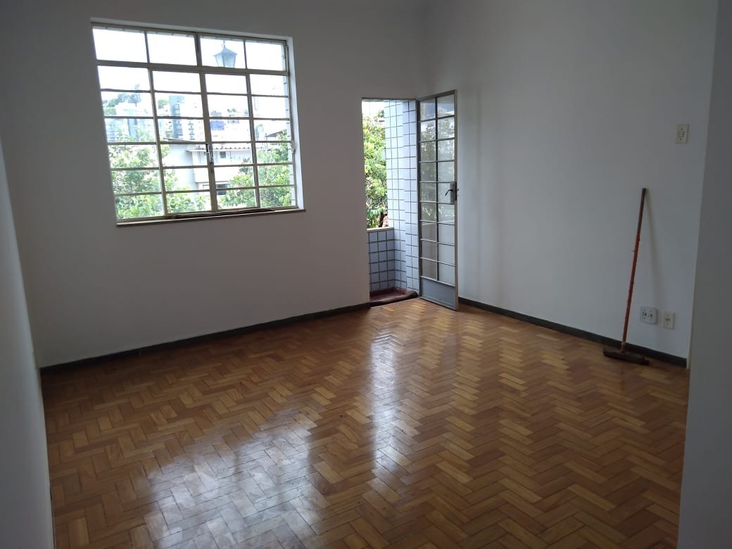 Apartamento à venda com 3 quartos, 120m² - Foto 3