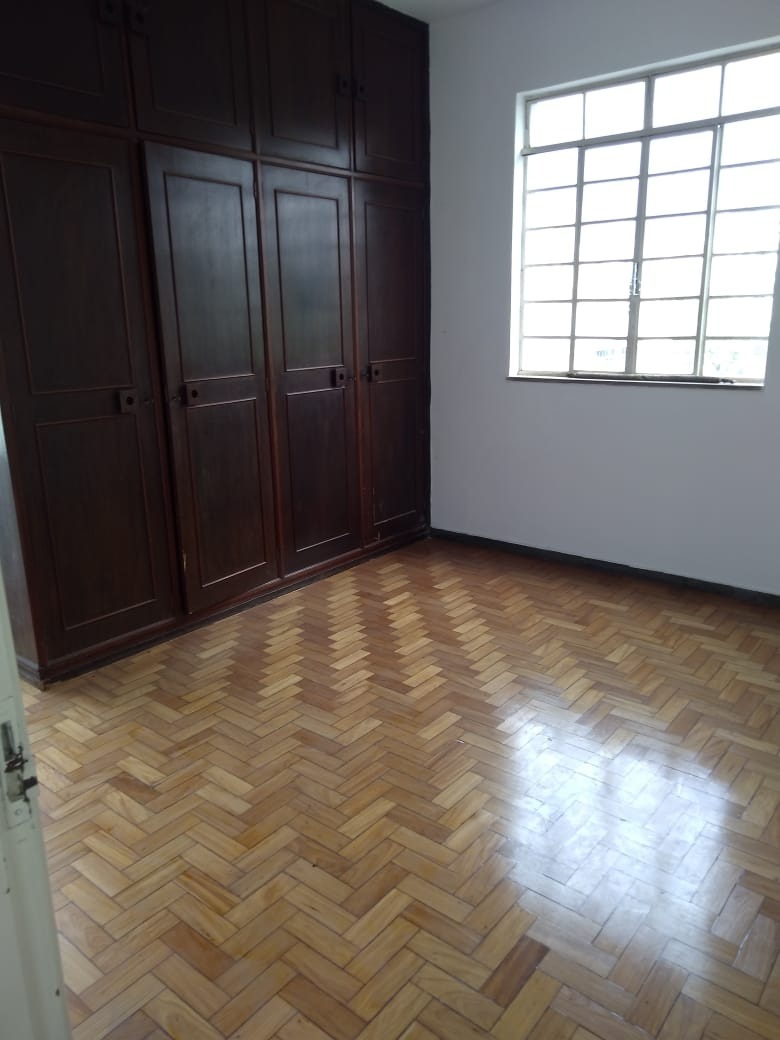 Apartamento à venda com 3 quartos, 120m² - Foto 4