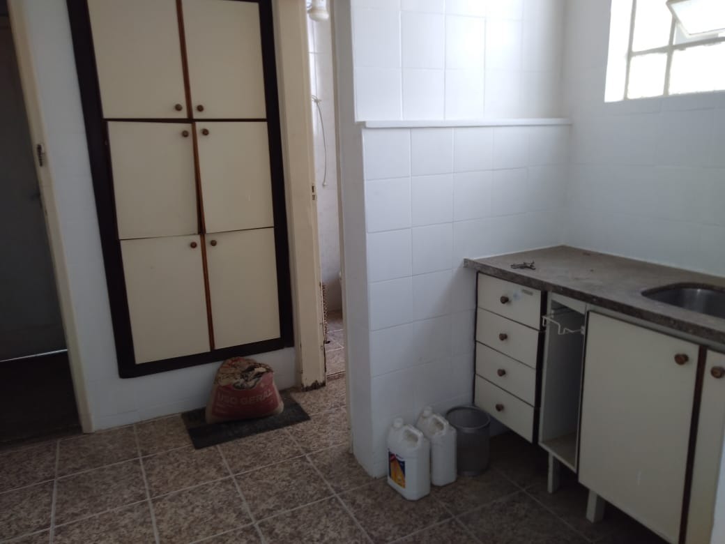 Apartamento à venda com 3 quartos, 120m² - Foto 11