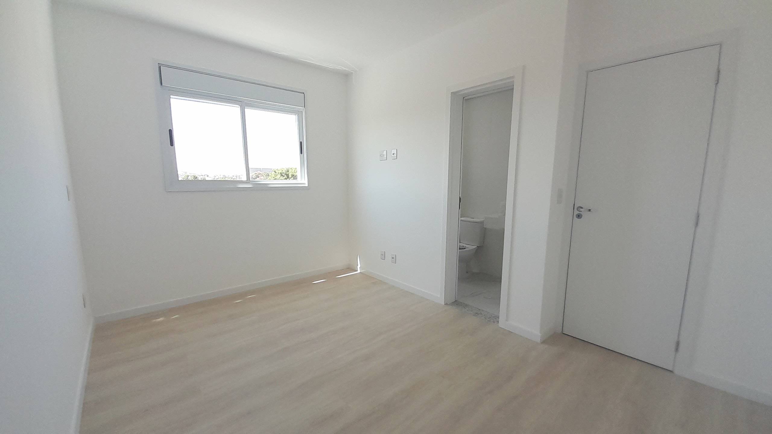 Apartamento à venda com 3 quartos, 76m² - Foto 13