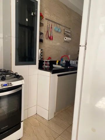 Apartamento à venda com 2 quartos, 100m² - Foto 3