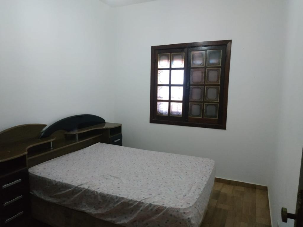 Chácara à venda com 8 quartos, 280m² - Foto 19