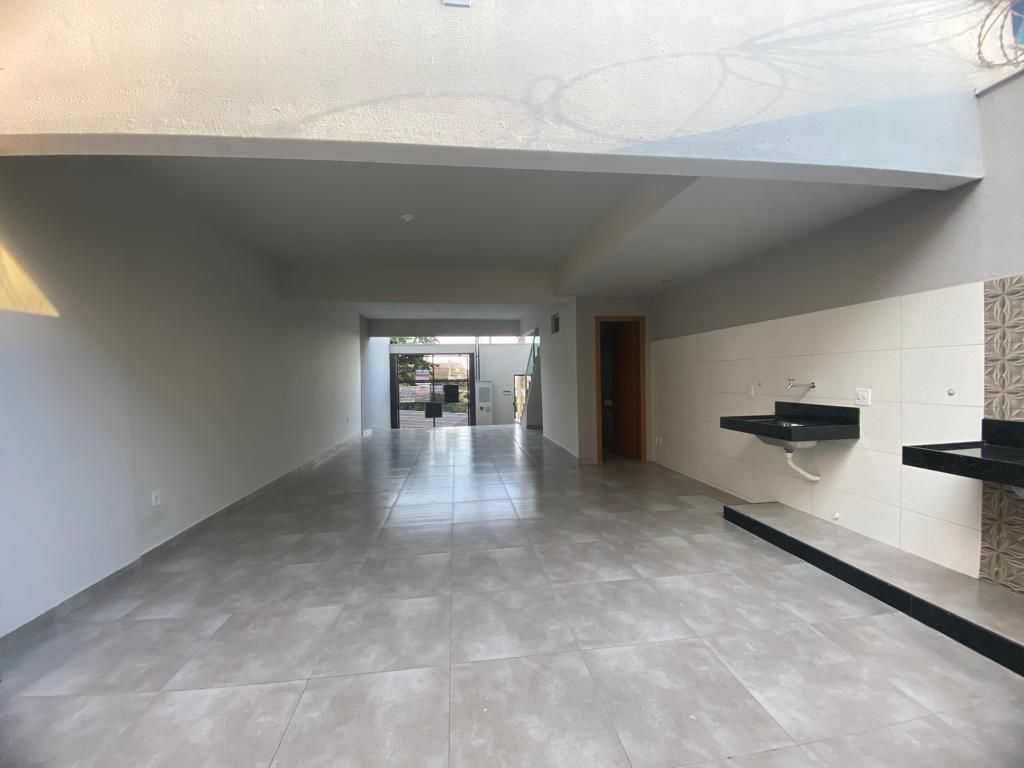 Casa à venda com 3 quartos, 163m² - Foto 4