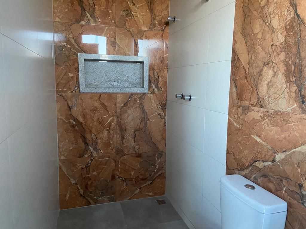 Casa à venda com 3 quartos, 163m² - Foto 9