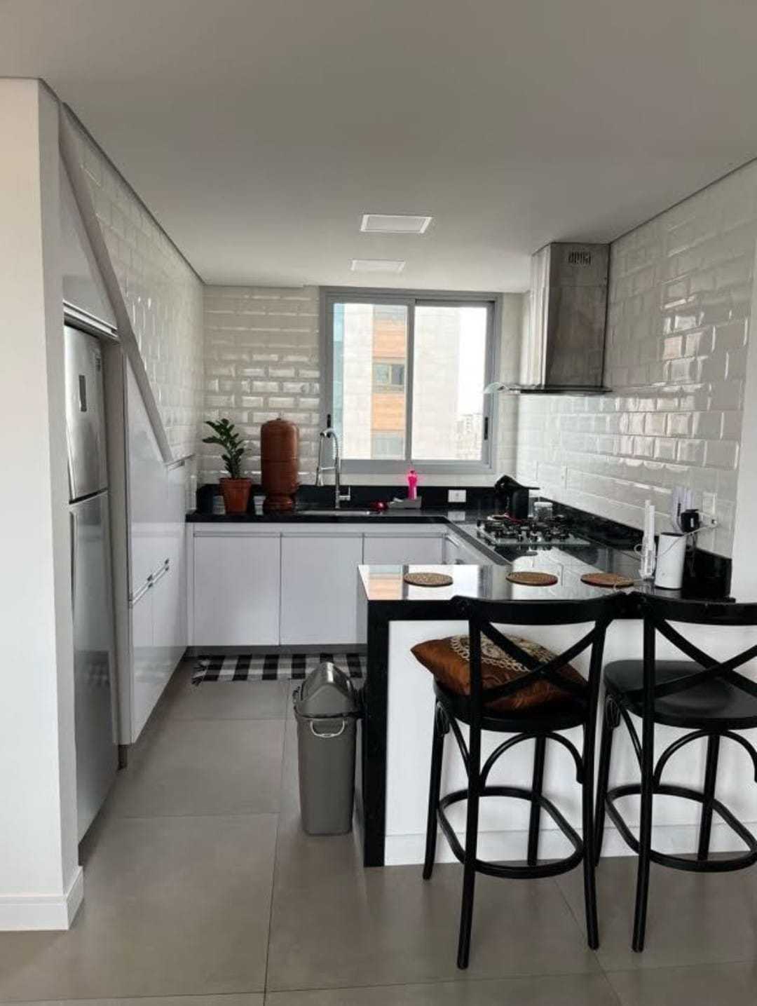 Cobertura à venda com 4 quartos, 252m² - Foto 11