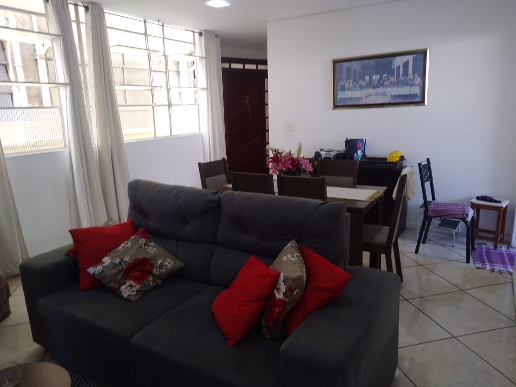 Apartamento à venda com 3 quartos, 85m² - Foto 2