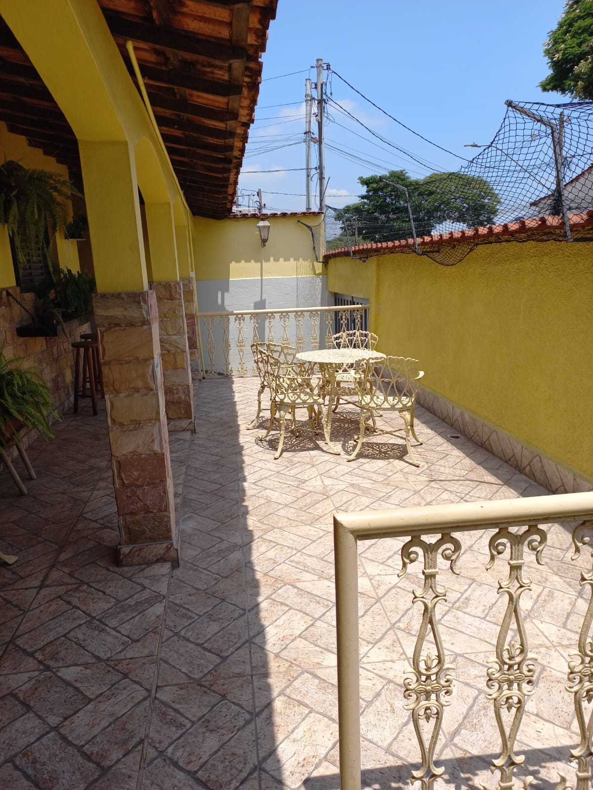 Casa à venda com 3 quartos, 360m² - Foto 6