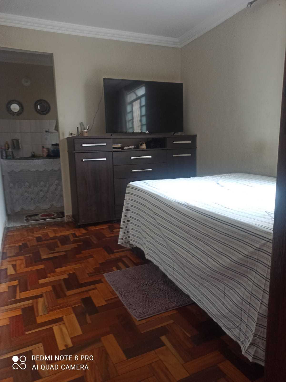 Casa à venda com 3 quartos, 150m² - Foto 2