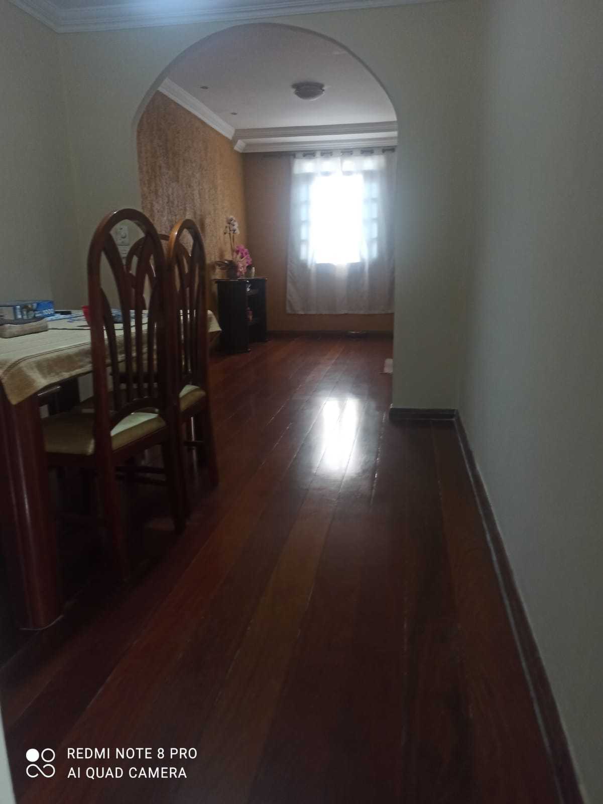 Casa à venda com 3 quartos, 150m² - Foto 9