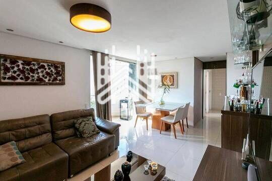 Apartamento à venda com 3 quartos, 79m² - Foto 1