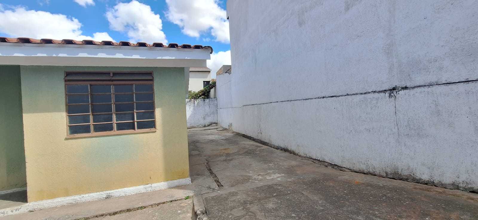 Casa à venda com 2 quartos, 200m² - Foto 22