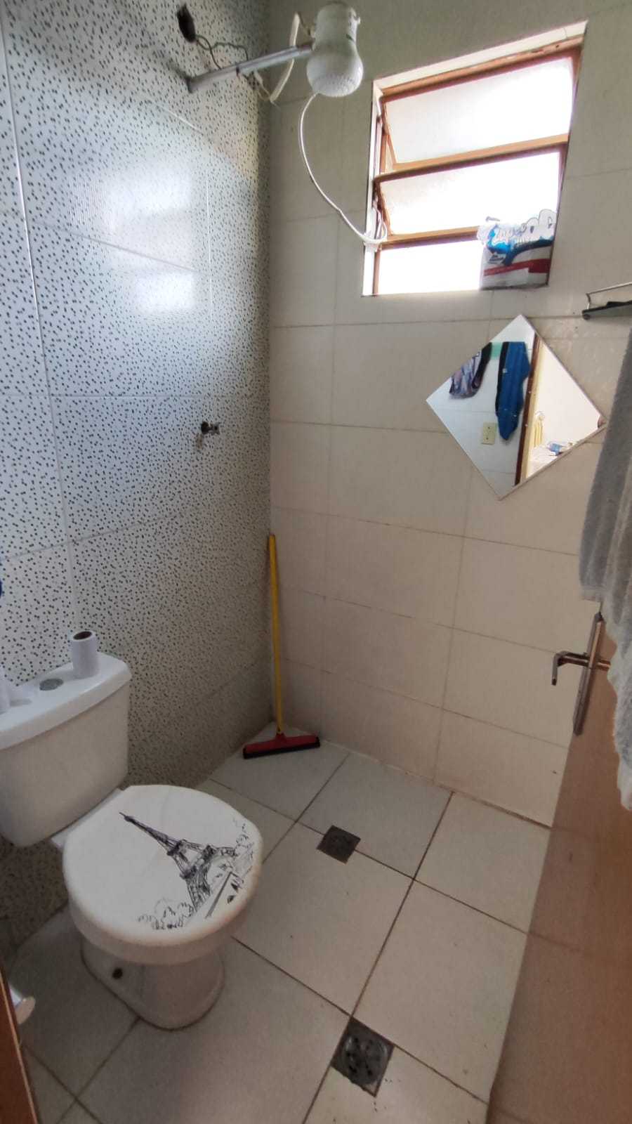 Casa à venda com 2 quartos, 200m² - Foto 12