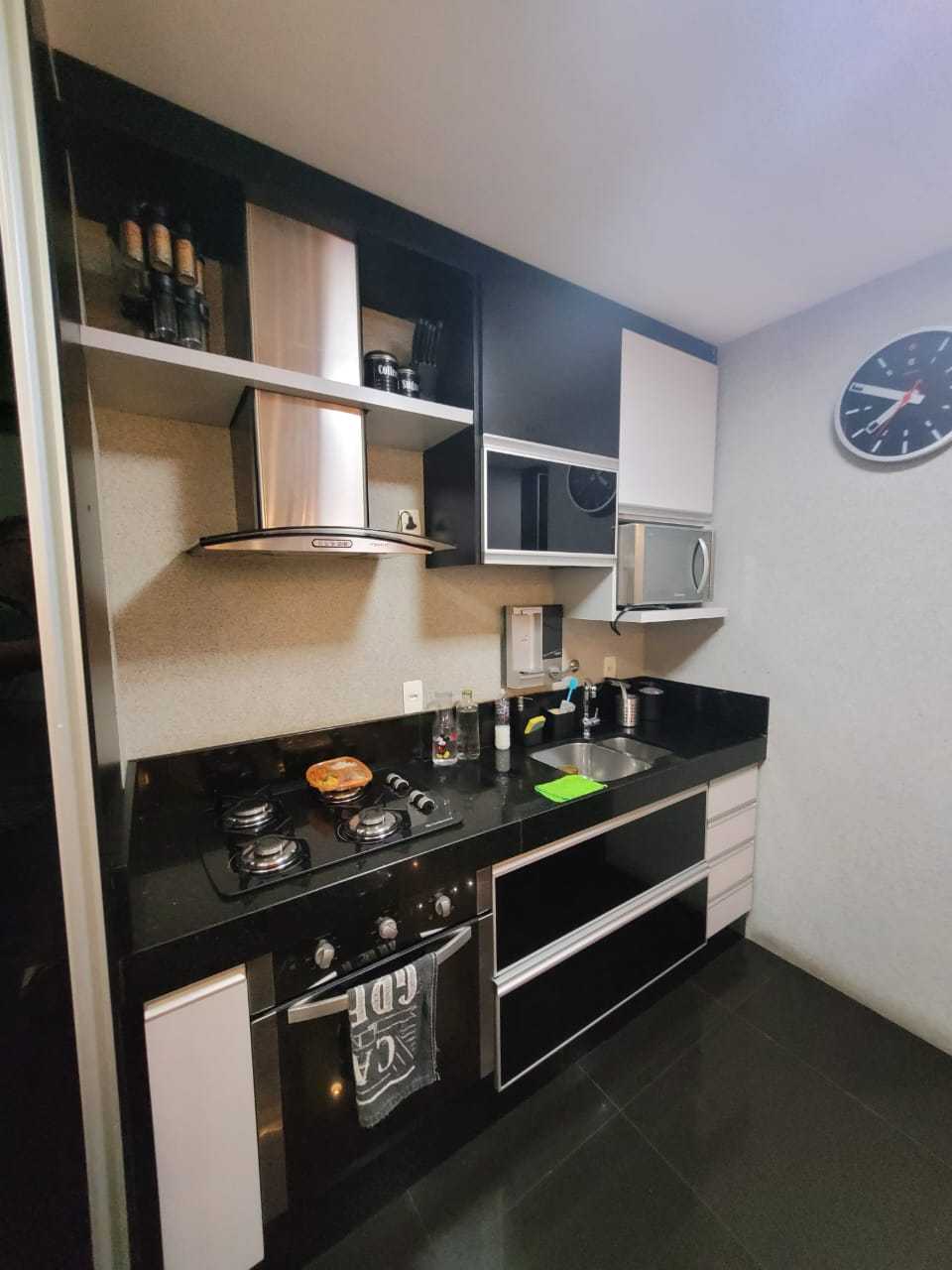 Apartamento à venda com 3 quartos, 95m² - Foto 13