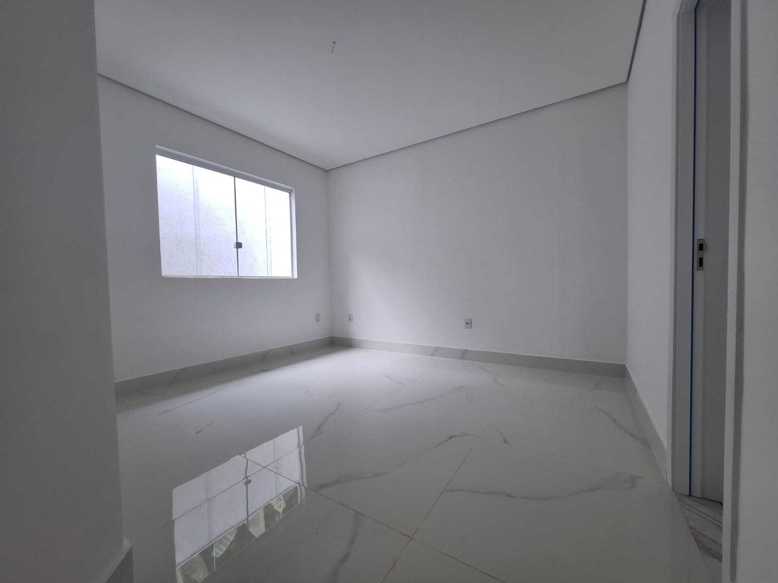 Casa à venda com 3 quartos, 175m² - Foto 14