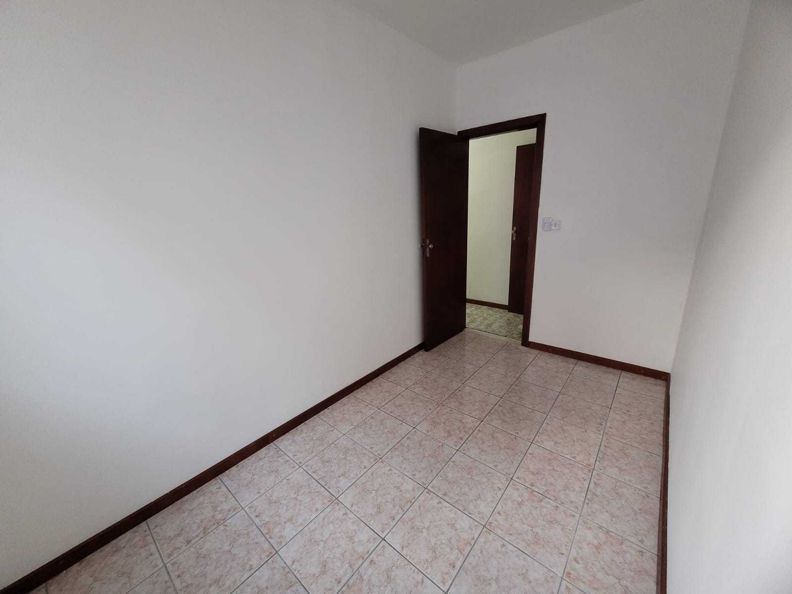 Apartamento à venda com 3 quartos, 75m² - Foto 14