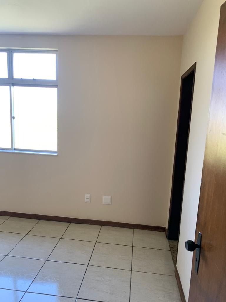 Apartamento à venda com 3 quartos, 85m² - Foto 17