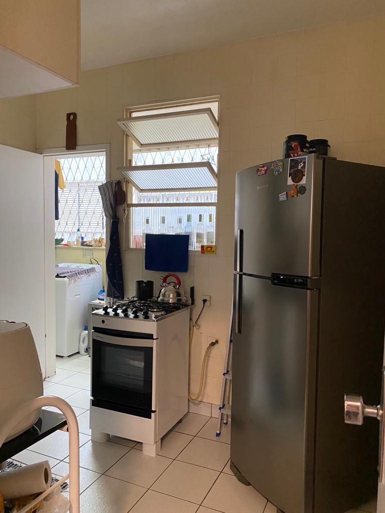 Apartamento à venda com 2 quartos, 75m² - Foto 7