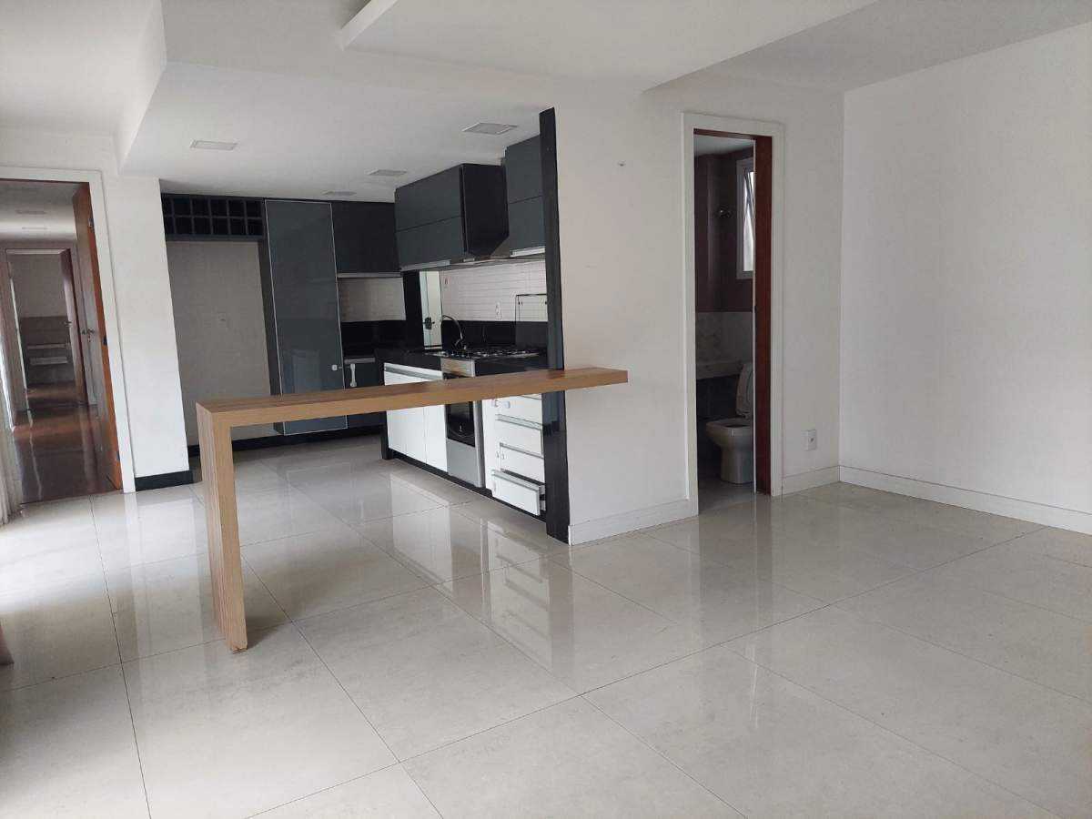 Apartamento à venda com 2 quartos, 121m² - Foto 21