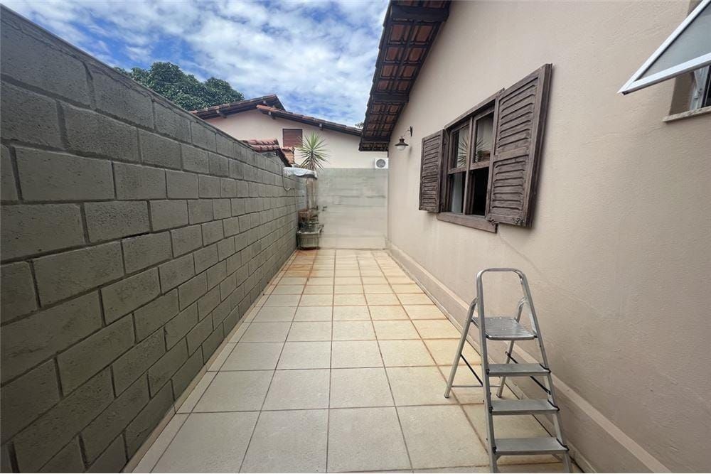 Casa de Condomínio à venda com 3 quartos, 1000m² - Foto 3