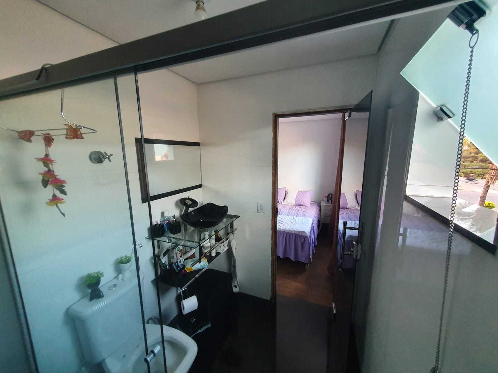 Casa à venda com 4 quartos, 180m² - Foto 15