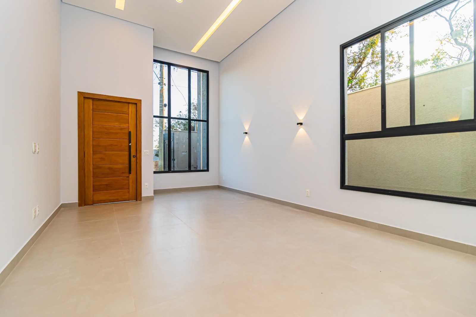 Casa à venda com 4 quartos, 180m² - Foto 3