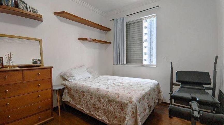 Apartamento à venda com 3 quartos, 110m² - Foto 13