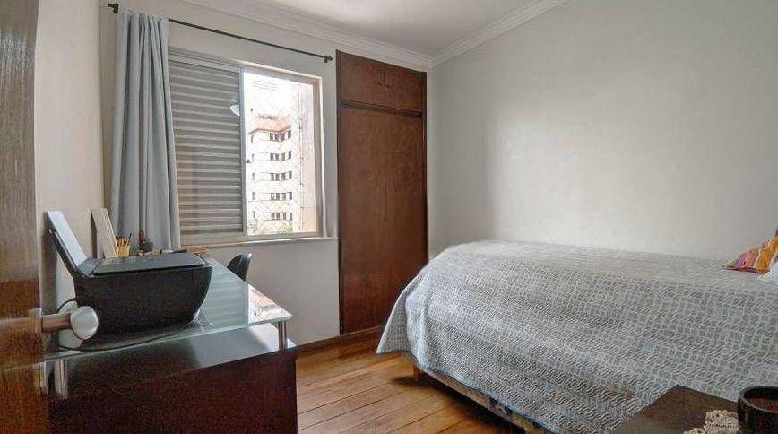 Apartamento à venda com 3 quartos, 110m² - Foto 15