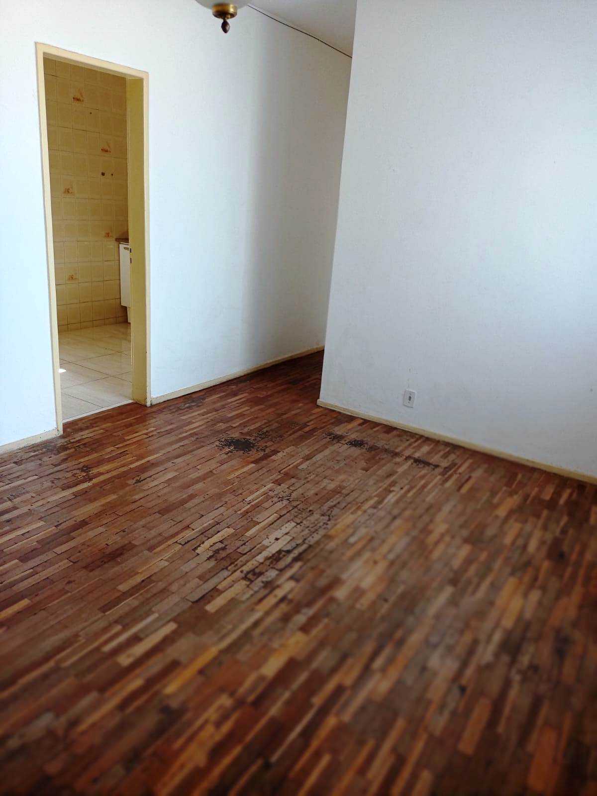 Apartamento à venda com 3 quartos, 67m² - Foto 3