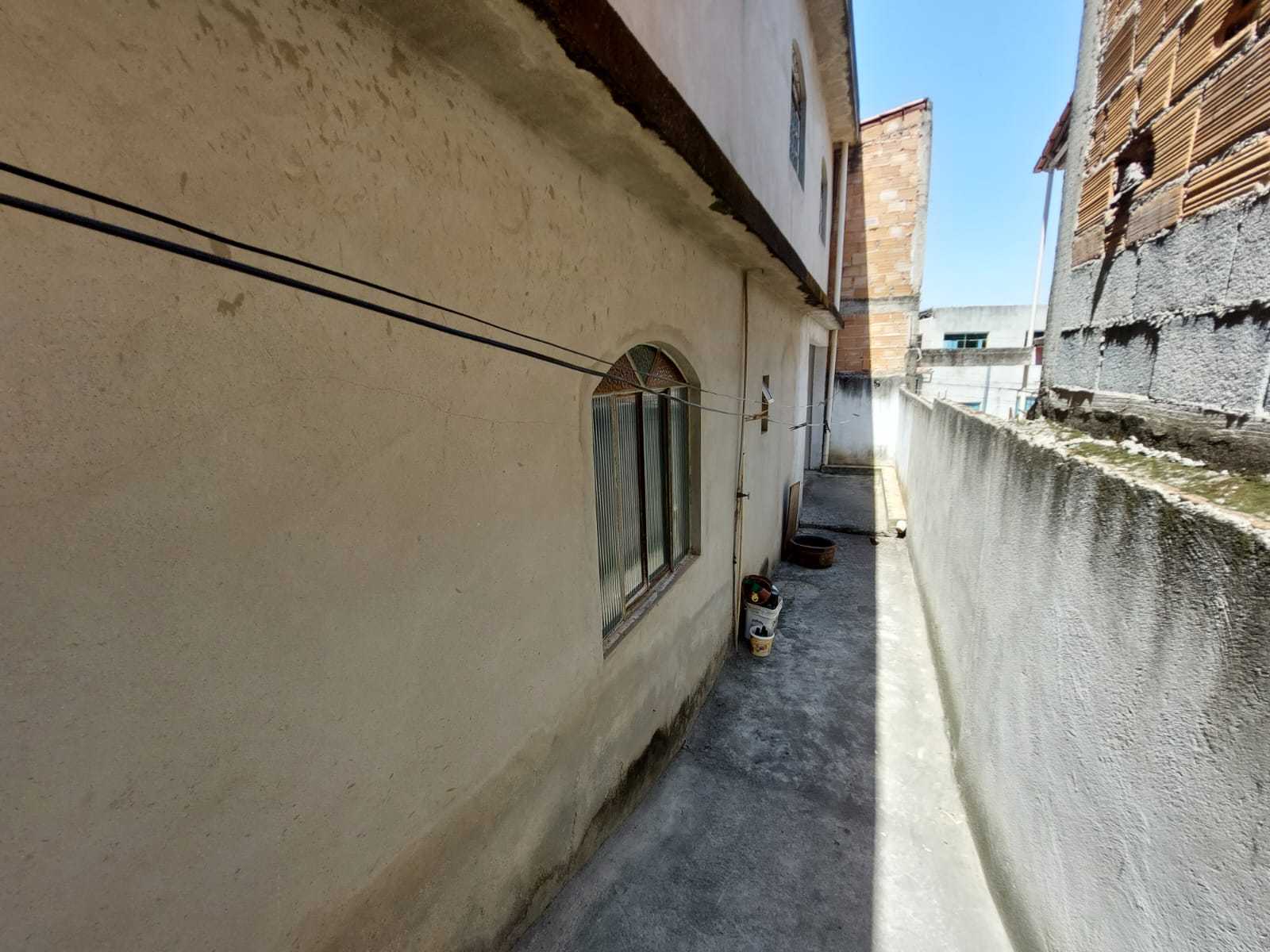 Casa à venda com 3 quartos, 180m² - Foto 20